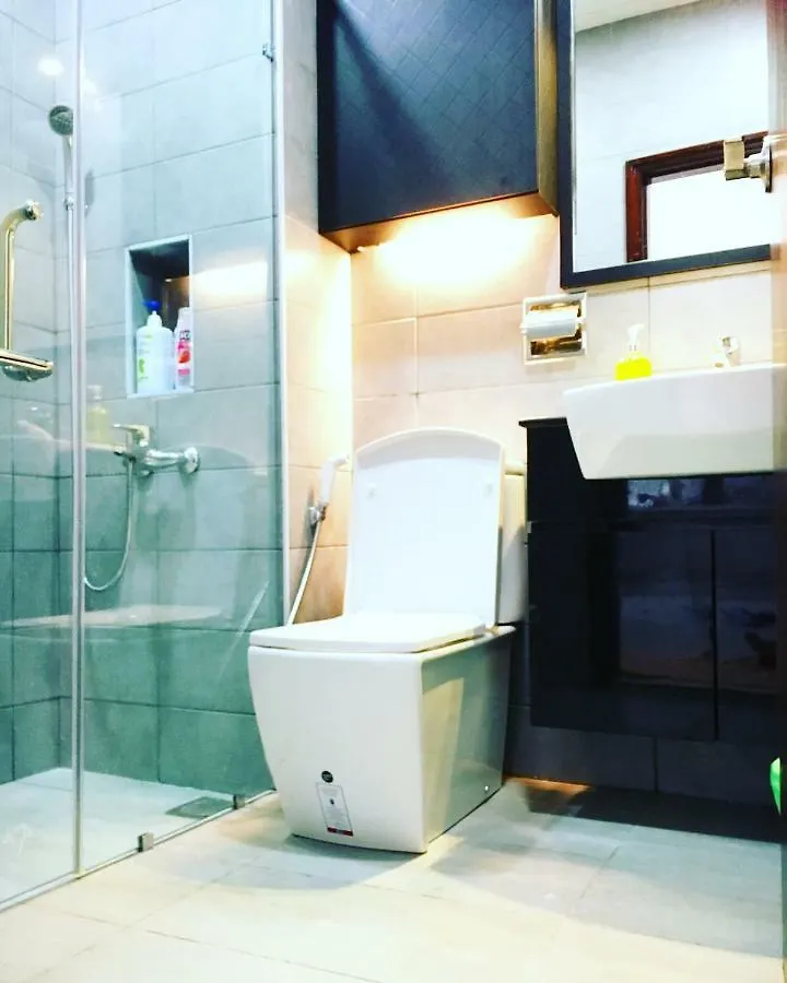 Jb-Singapore Paragon Suites Homestay ジョホールバル