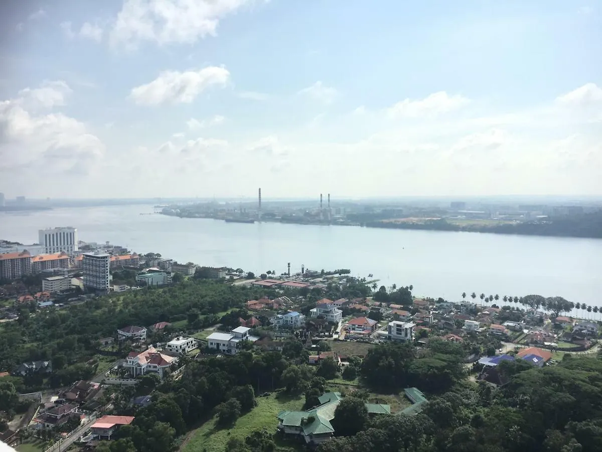 Jb-Singapore Paragon Suites Homestay ジョホールバル